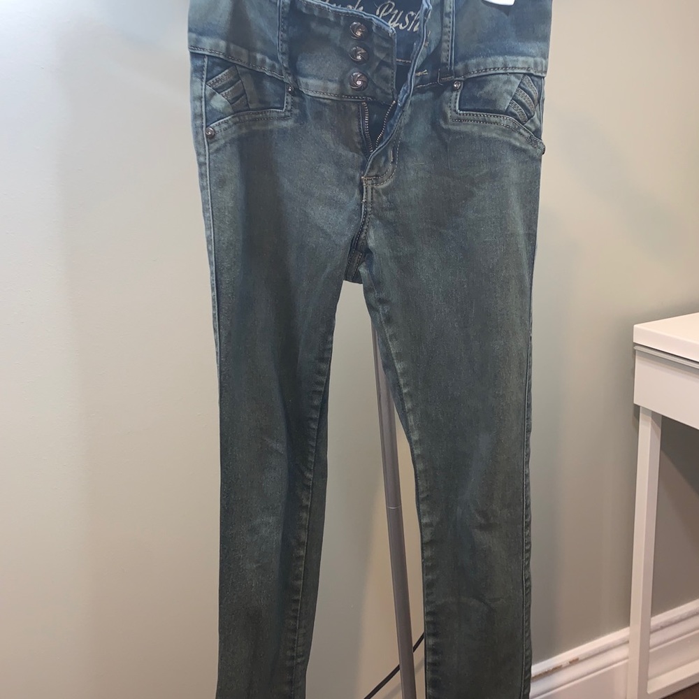 ✨LAST CHANCE✨Tush-Push High Rise Jeans!